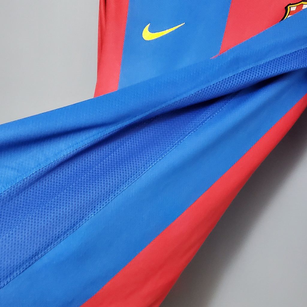 Camisa Barcelona Titular 06/07 - Versão Retrô Manga Longa