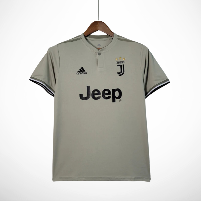 Camisa Juventus Reserva 18/19 - Versão Retrô