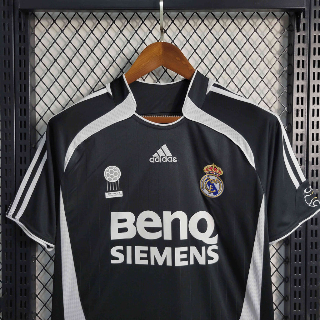 Camisa Real Madrid II 06/07 - Versão Retrô