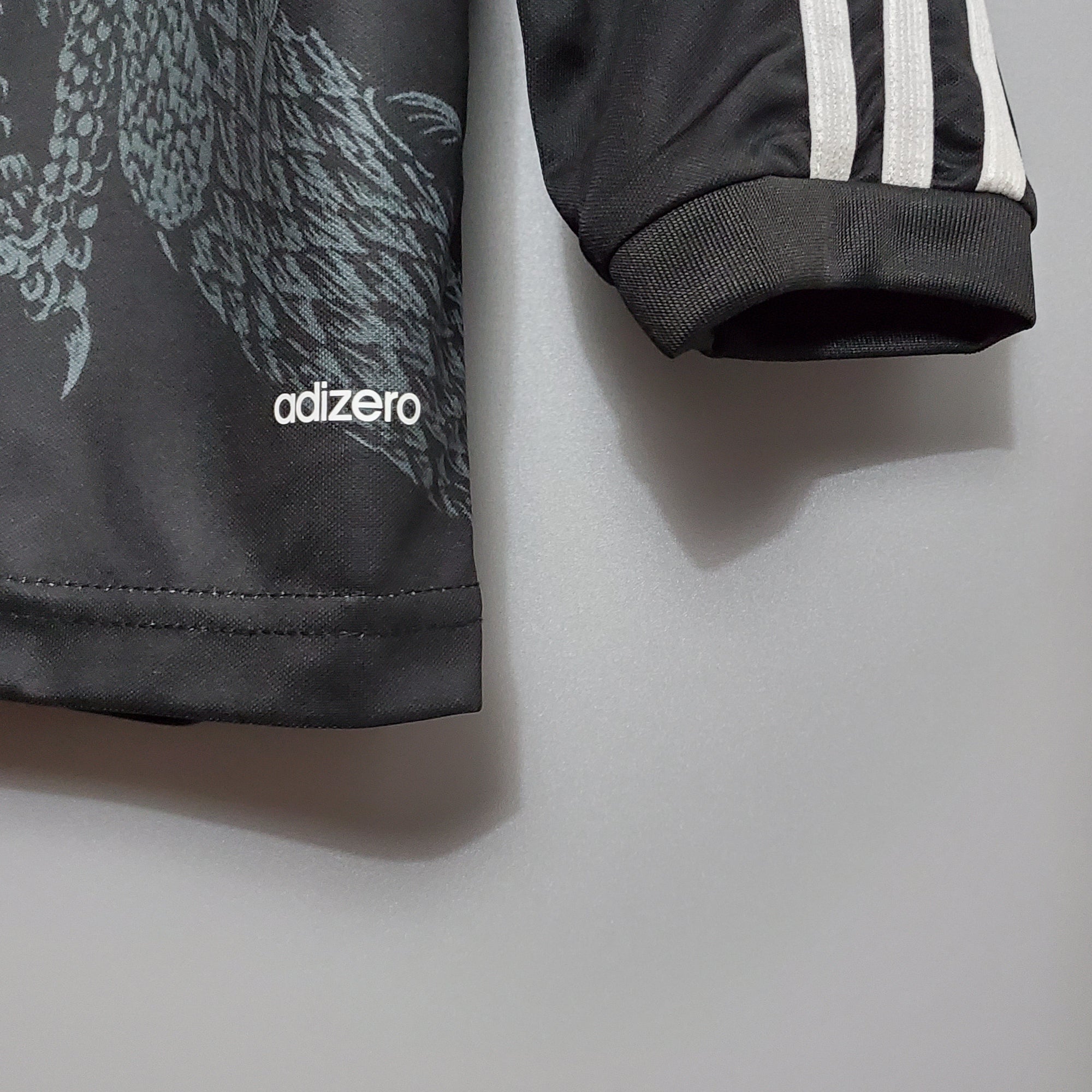 Camisa Real Madrid III 14/15 - Versão Retrô Manga Longa