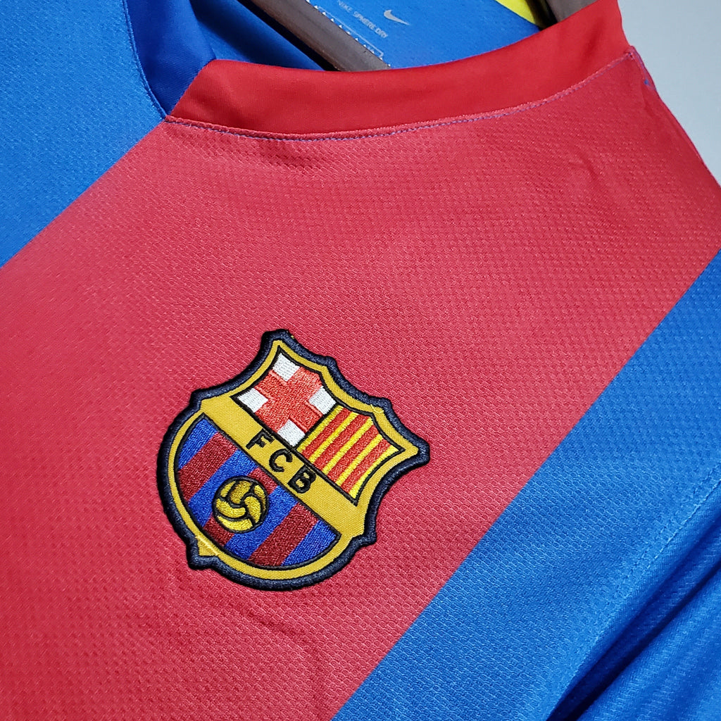 Camisa Barcelona Titular 06/07 - Versão Retrô Manga Longa