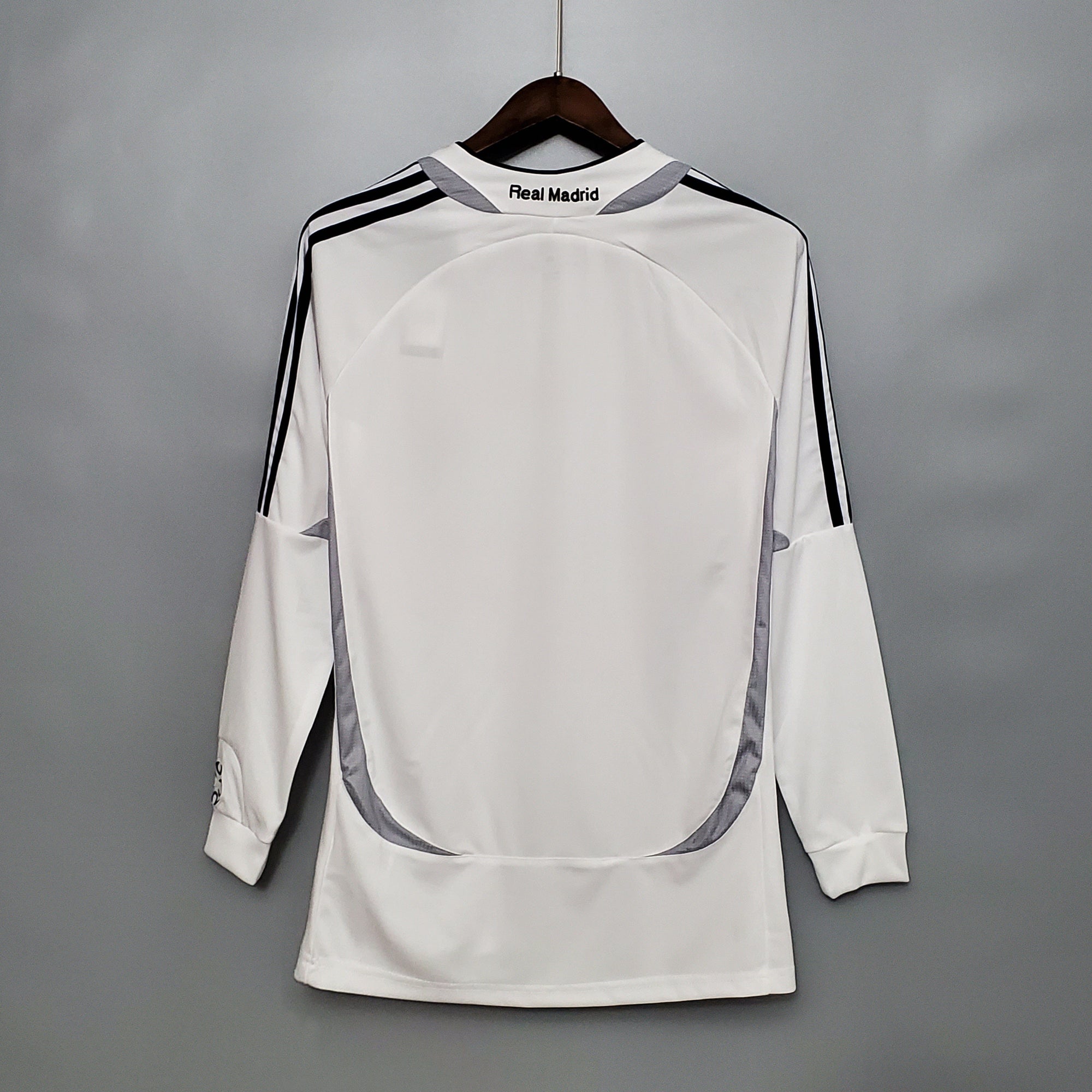 Camisa Real Madrid Titular 06/07 - Versão Retrô Manga Longa